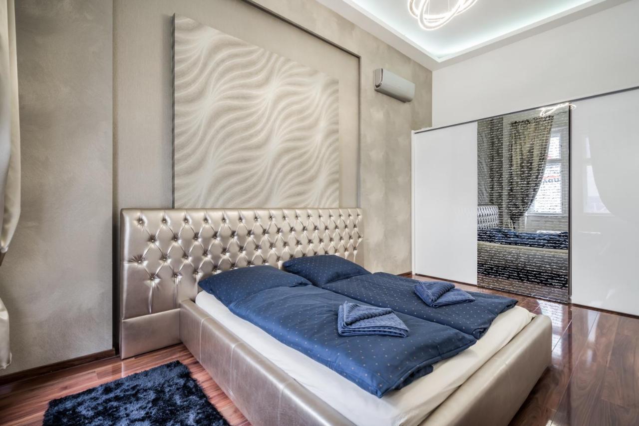 Opera Luxury Apartment With Free Parking Будапеща Екстериор снимка