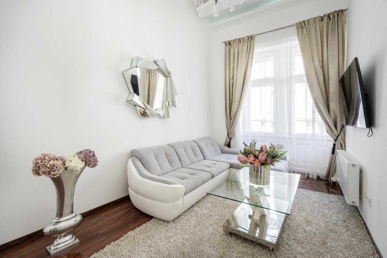 Opera Luxury Apartment With Free Parking Будапеща Екстериор снимка
