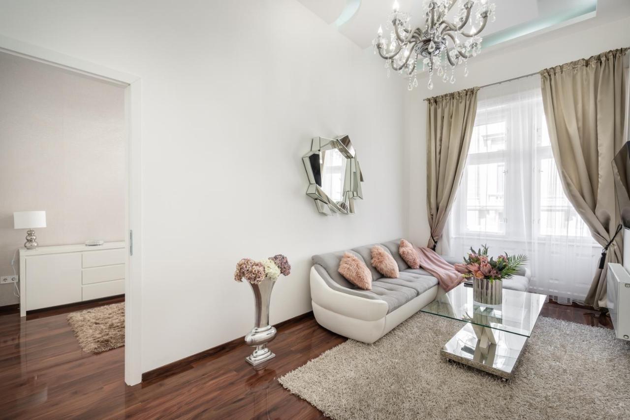 Opera Luxury Apartment With Free Parking Будапеща Екстериор снимка