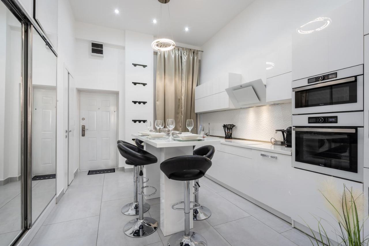 Opera Luxury Apartment With Free Parking Будапеща Екстериор снимка